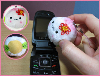 Steamed Bun Juju-chan Plush Cell Phone Cleaner