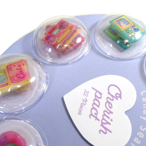 Kamio : Cherish Pact 80's Retro theme Gel stickers!