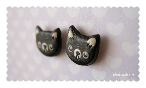 Kawaii Sparkle Kitty Earrings - Cute Grey Cat Studs