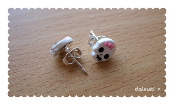 Pretty Skulls - Hand-sculpted Earrings