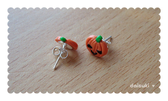 Cute Halloween Pumpkins Stud Earrings - Hand-sculpted