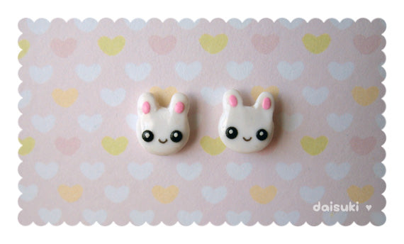 Cute Black Kitty Cats Hand-sculpted Stud Earrings