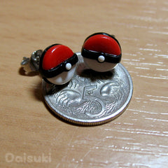 Pokeball stud earrings - Hand-sculpted kawaii Pokemon tribute