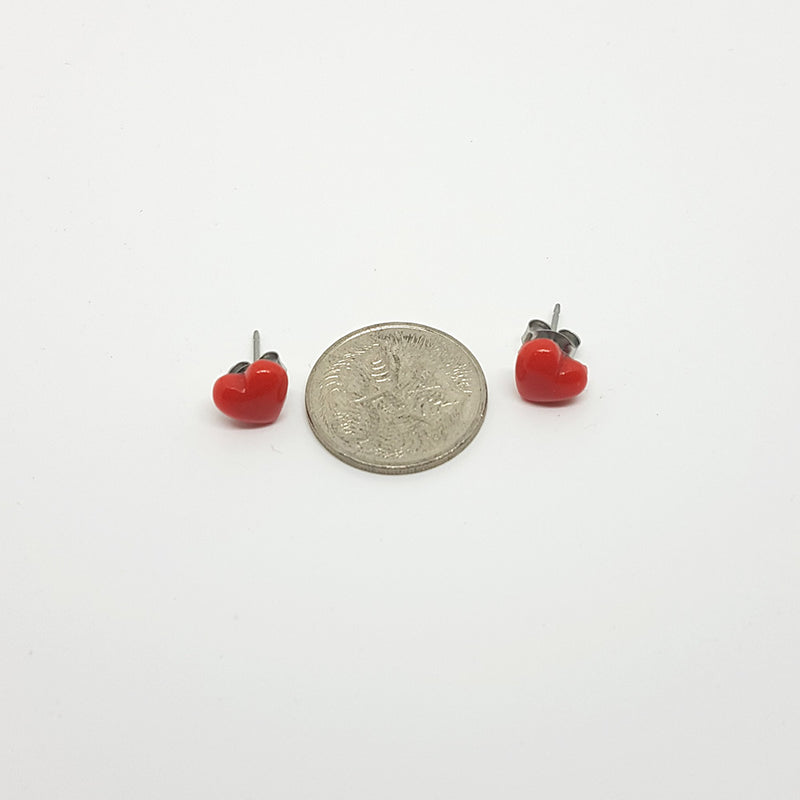 Juicy Red Love Heart Earrings - Cute Black Cat Studs